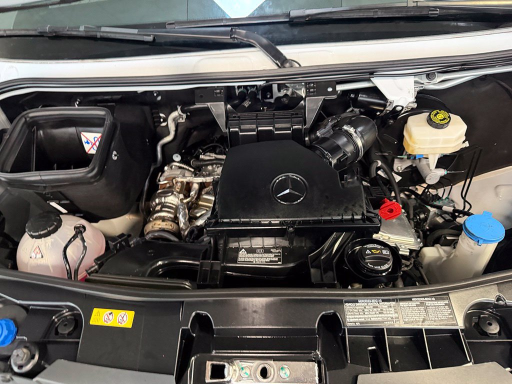Used 2024 Mercedes-Benz Sprinter 3500 image 20
