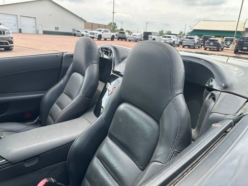 Used 2008 Chevrolet Corvette Convertible w/ Preferred Equipment Group RWD image 4