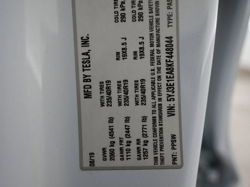 Used 2019 Tesla Model 3 Standard Range Plus RWD image 26
