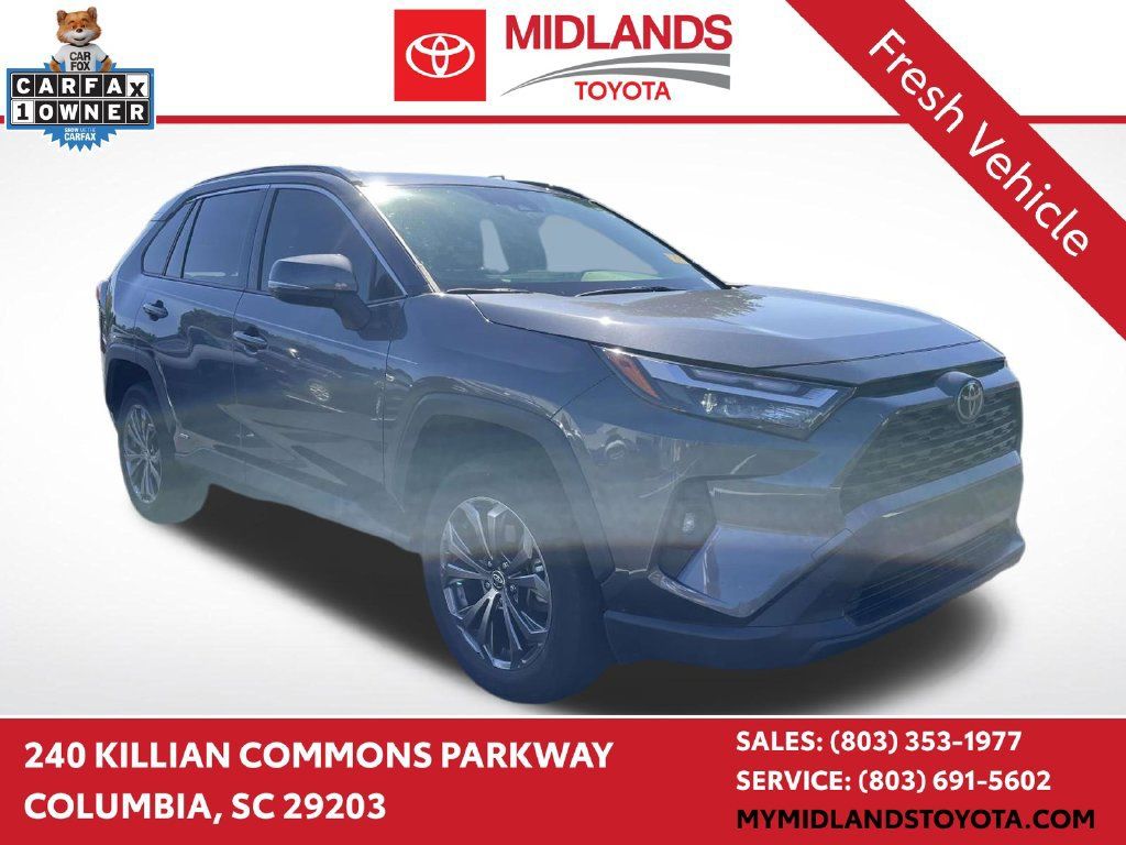 Used 2025 Toyota RAV4 XLE Premium w/ Weather Package AWD/4WD image 1