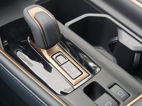 New 2026 Toyota Grand Highlander AWD Hybrid image 17