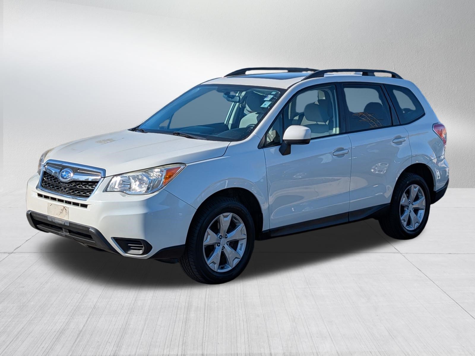 Used 2016 Subaru Forester 2.5i Premium AWD/4WD image 3