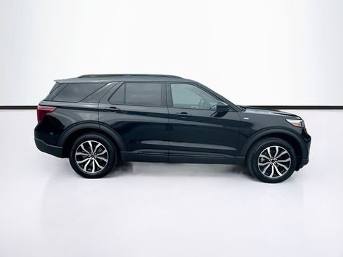 Used 2023 Ford Explorer ST-Line w/ Class IV Trailer Tow Package AWD/4WD image 10