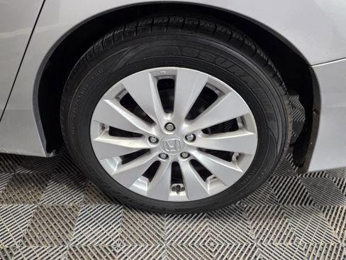 Used 2014 Honda Accord EX-L image 34