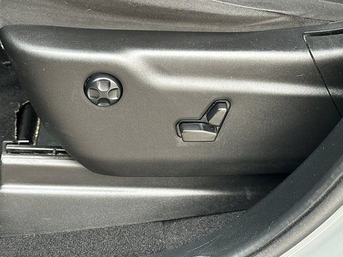 Used 2023 Dodge Durango GT image 26