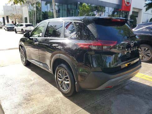 Certified 2023 Nissan Rogue S FWD image 4