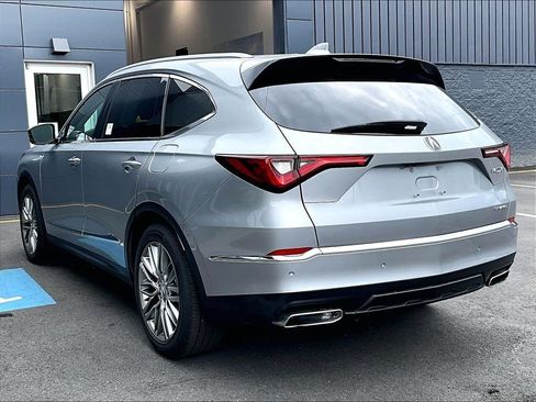 Used 2022 Acura MDX SH-AWD w/ Advance Package image 6