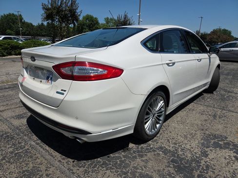 Used 2013 Ford Fusion SE FWD image 6