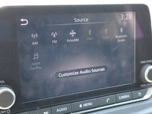 Used 2023 Nissan Rogue SV FWD image 8