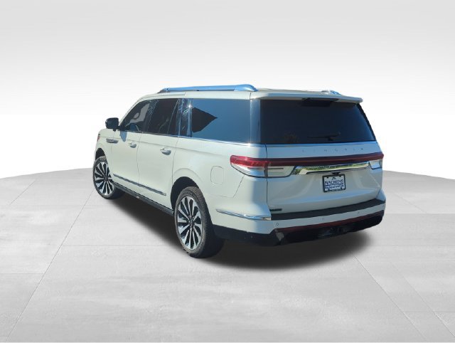Used 2023 Lincoln Navigator L Reserve AWD/4WD image 4