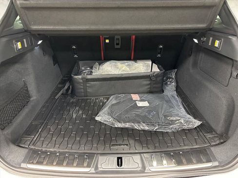 Used 2025 Jaguar F-PACE R-Dynamic S image 42
