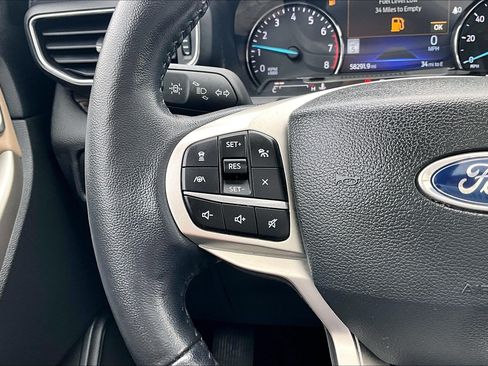 Certified 2023 Ford Explorer Limited w/ Limited Technology Package AWD/4WD image 18