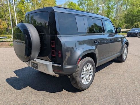 Used 2025 Land Rover Defender 110 S AWD/4WD image 8