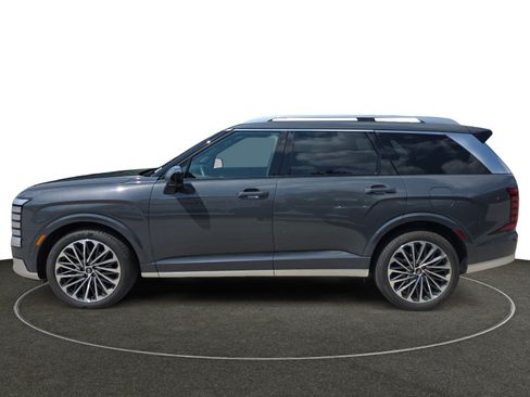 Certified 2026 Hyundai Palisade Calligraphy AWD/4WD image 2