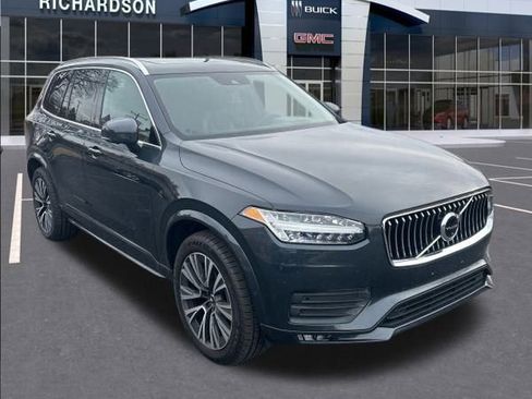 Used 2021 Volvo XC90 T6 Momentum w/ Advanced Package image 8