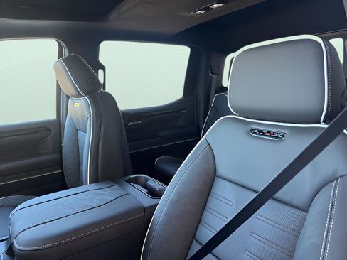 New 2026 GMC Sierra 1500 AT4X image 16