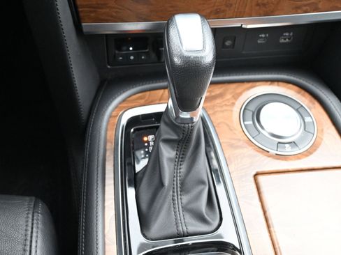 Used 2023 Nissan Armada SL image 14