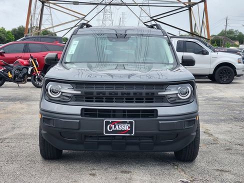 Used 2022 Ford Bronco Sport AWD/4WD image 2