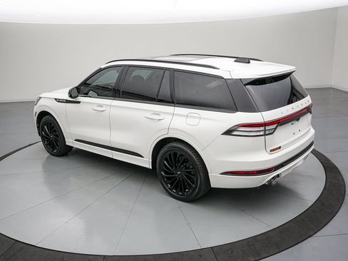 Used 2025 Lincoln Aviator Reserve w/ Equipment Group 201A AWD/4WD image 6