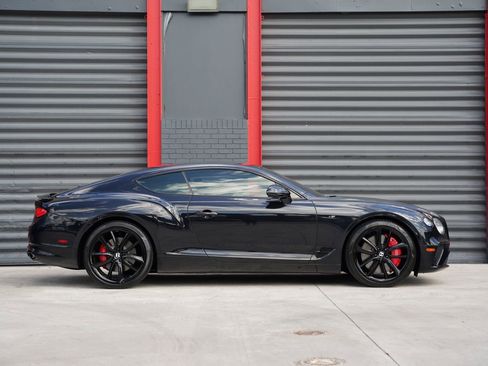 Used 2020 Bentley Continental GT V8 First Edition image 11