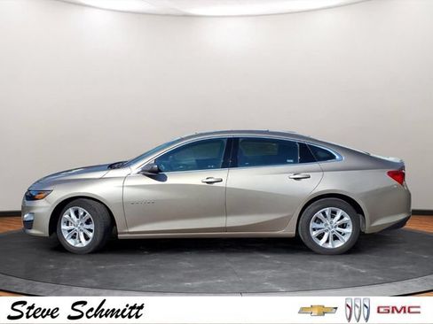 Certified 2024 Chevrolet Malibu LT FWD image 2