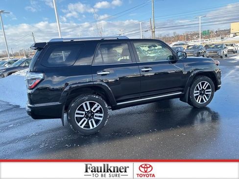 Used 2024 Toyota 4Runner Limited image 6