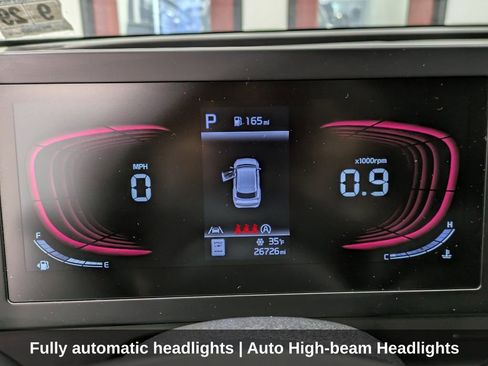 Used 2024 Kia Sportage LX image 19