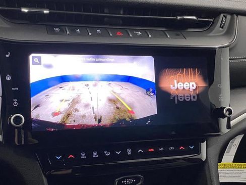 New 2026 Jeep Grand Cherokee Limited w/ Limited Altitude Package image 11