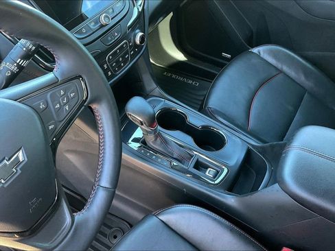 Used 2022 Chevrolet Equinox RS w/ RS Leather Package FWD image 15