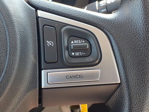 Used 2018 Subaru Forester 2.5i w/ Alloy Wheel Package AWD/4WD image 10
