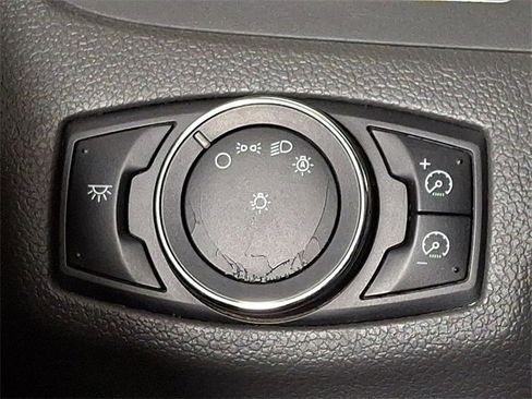 Used 2011 Ford Edge SEL w/ 201A Rapid Spec Order Code image 22