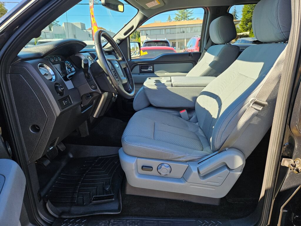 Used 2014 Ford F150 XLT w/ Equipment Group 302A Luxury AWD/4WD image 14
