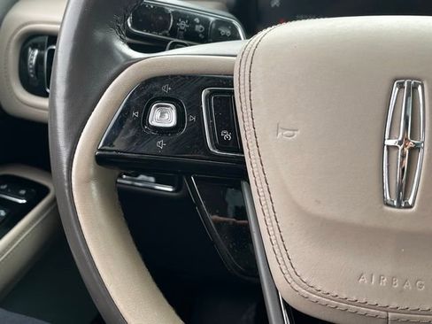 Used 2022 Lincoln Aviator Reserve w/ Equipment Group 201A image 23