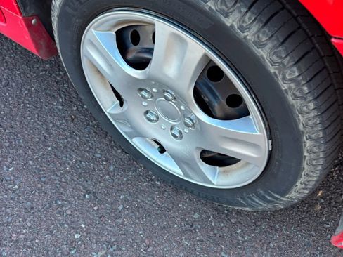 Used 2010 Toyota Matrix image 13