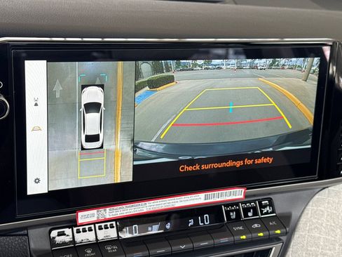 New 2026 Toyota Camry XLE AWD/4WD image 18