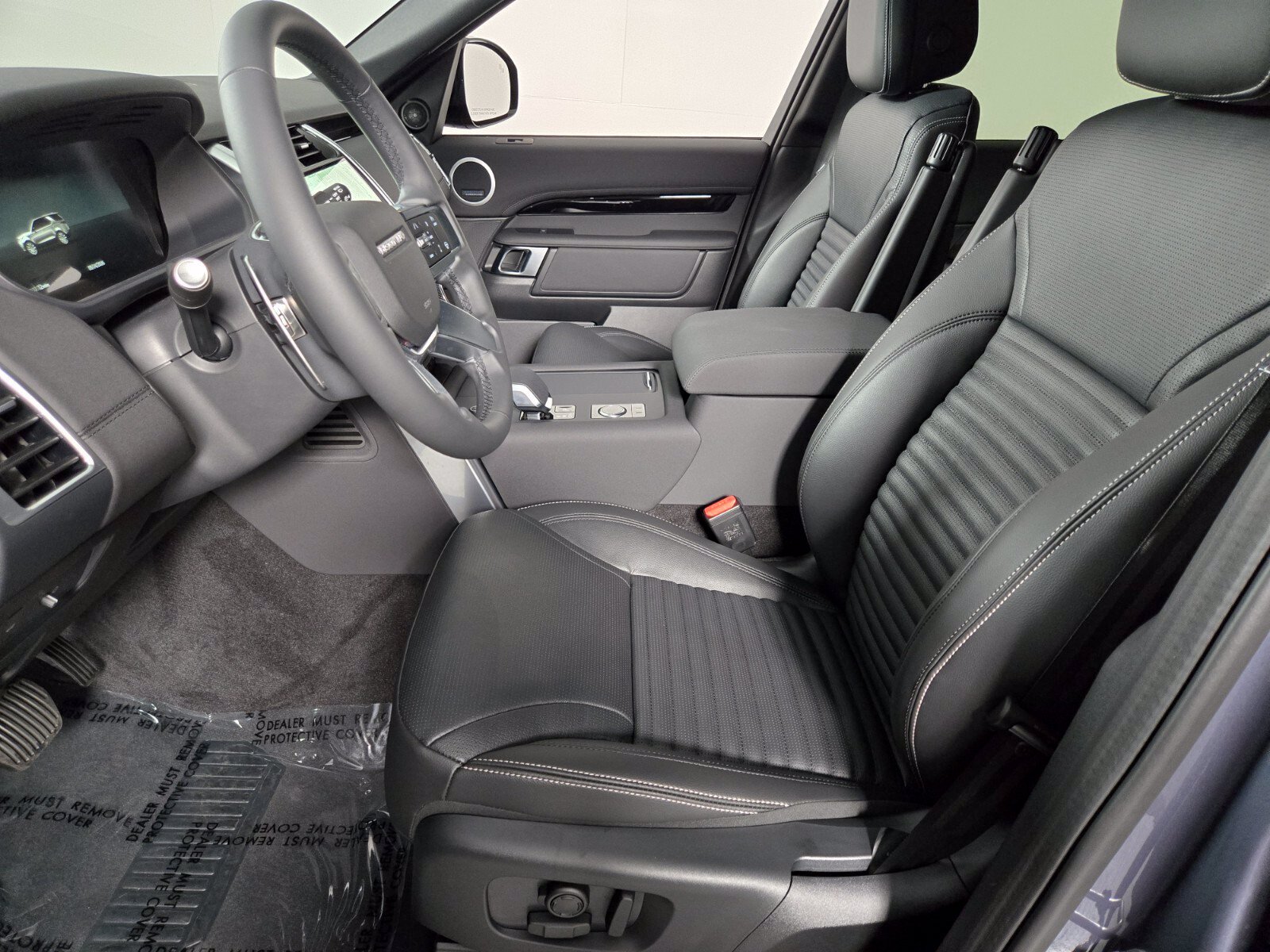 New 2026 Land Rover Discovery S AWD/4WD image 11