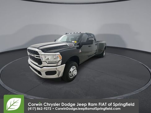 Certified 2024 RAM 3500 Tradesman w/ Chrome Appearance Group AWD/4WD image 4