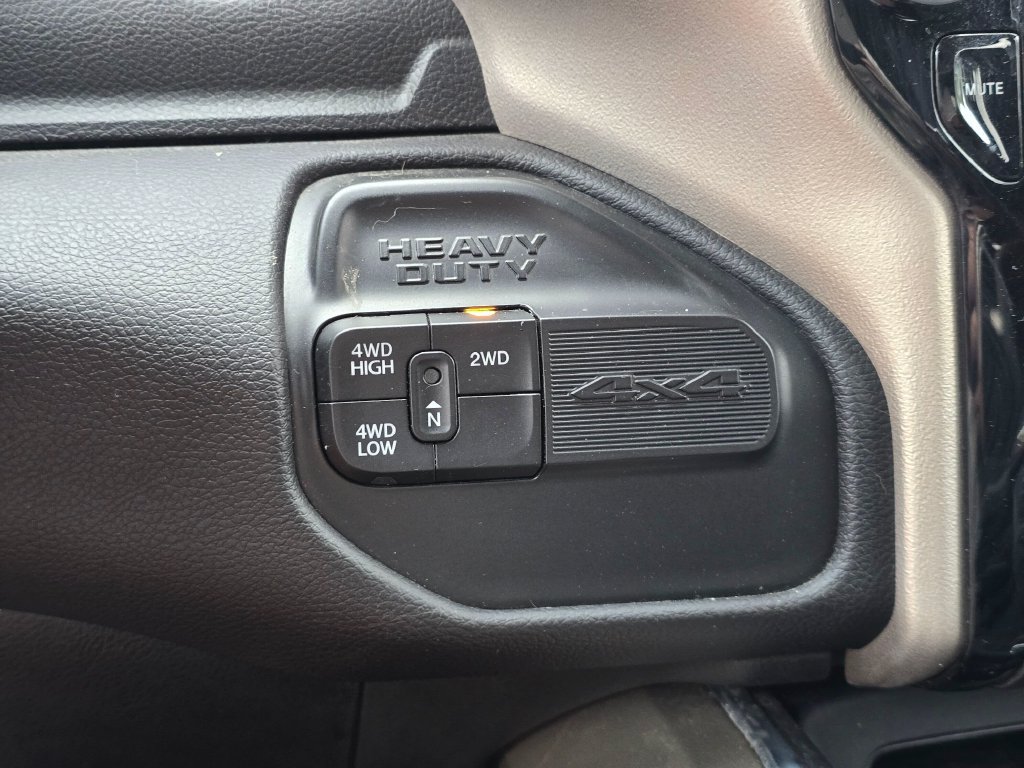 Used 2024 RAM 2500 Laramie w/ Safety Group AWD/4WD image 21