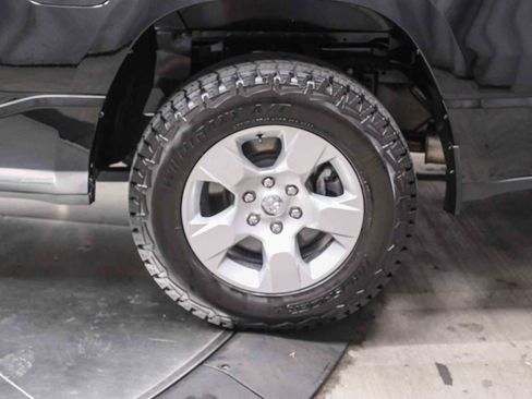 Used 2023 RAM 1500 Big Horn AWD/4WD image 8
