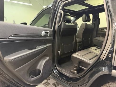 Used 2021 Jeep Grand Cherokee Limited w/ Luxury Group II AWD/4WD image 29