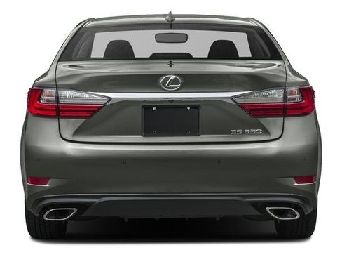 Used 2017 Lexus ES 350 w/ Luxury Package FWD image 5