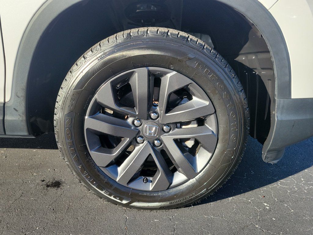 Certified 2023 Honda Ridgeline Sport image 7