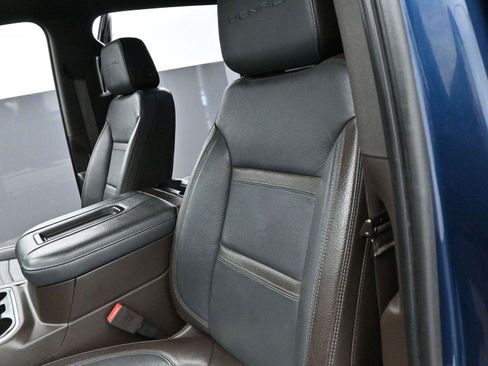 Used 2020 GMC Sierra 3500 Denali w/ Denali Ultimate Package image 15