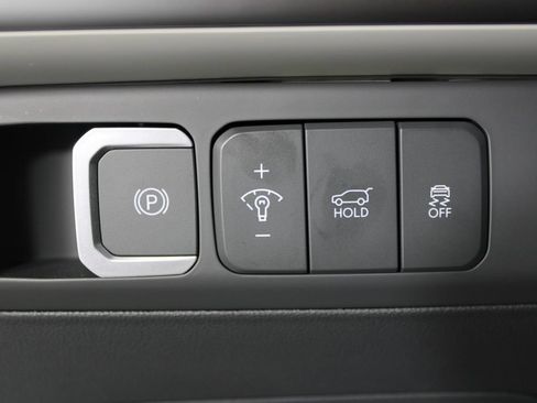 Certified 2026 Hyundai Santa Fe SEL FWD image 25