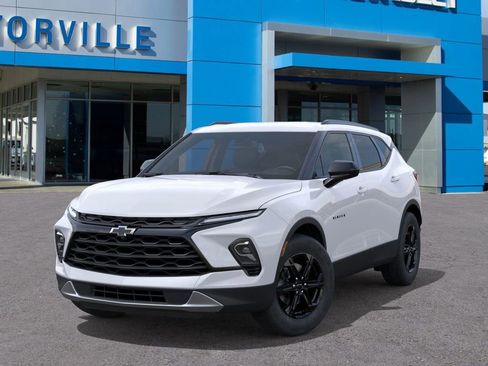New 2026 Chevrolet Blazer LT w/ Midnight/Sport Edition FWD image 6
