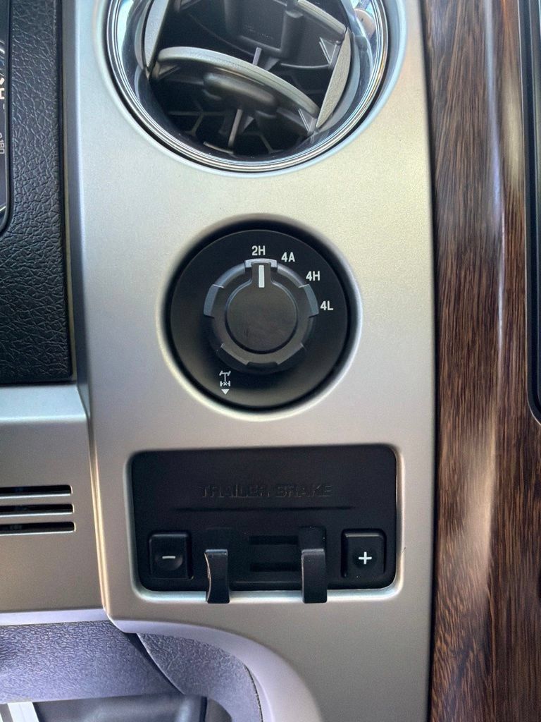 Used 2013 Ford F150 Lariat w/ Luxury Equipment Group AWD/4WD image 21