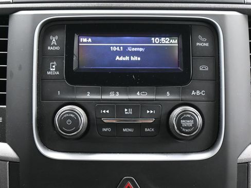 Used 2018 RAM 2500 Tradesman w/ Chrome Appearance Group AWD/4WD image 20