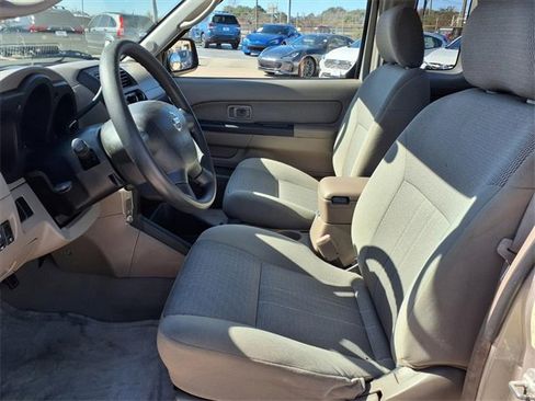 Used 2004 Nissan Frontier XE w/ (VTP) Value Truck Pkg image 6