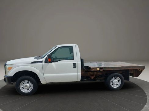 Used 2011 Ford F250 XL w/ PWR Equipment Group image 4