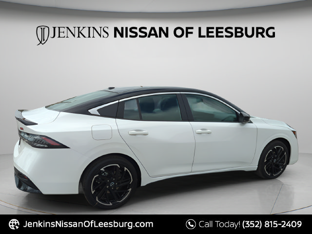 Used 2026 Nissan Sentra SR w/ Floor Mat Package FWD image 10